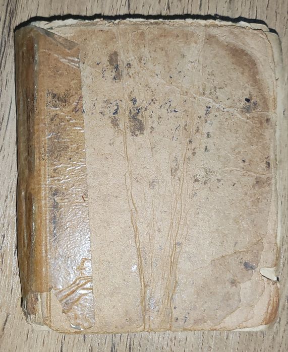 Книги конца 19, начала 20 веков. Несколько в разном состоянии