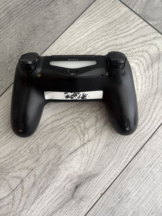 Ps4 Pro Alb, 2 manete