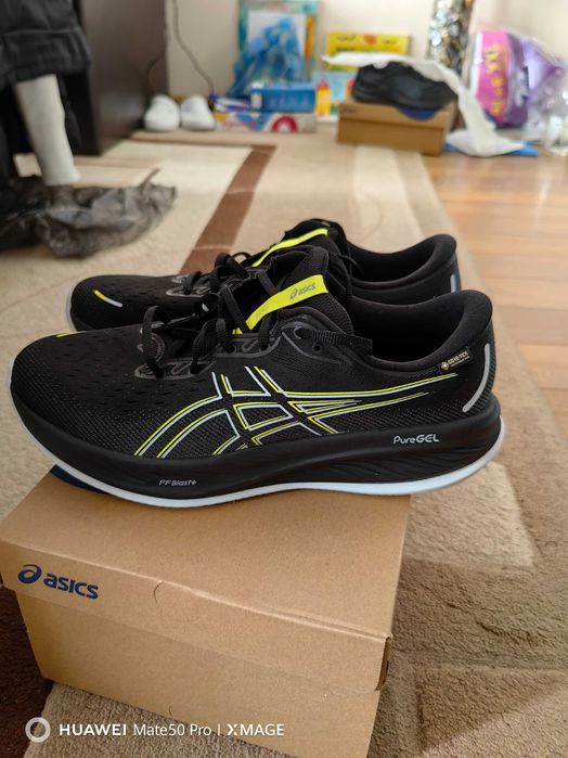 Asics Cumulus 27 Gore-Tex Водонепромокаеми