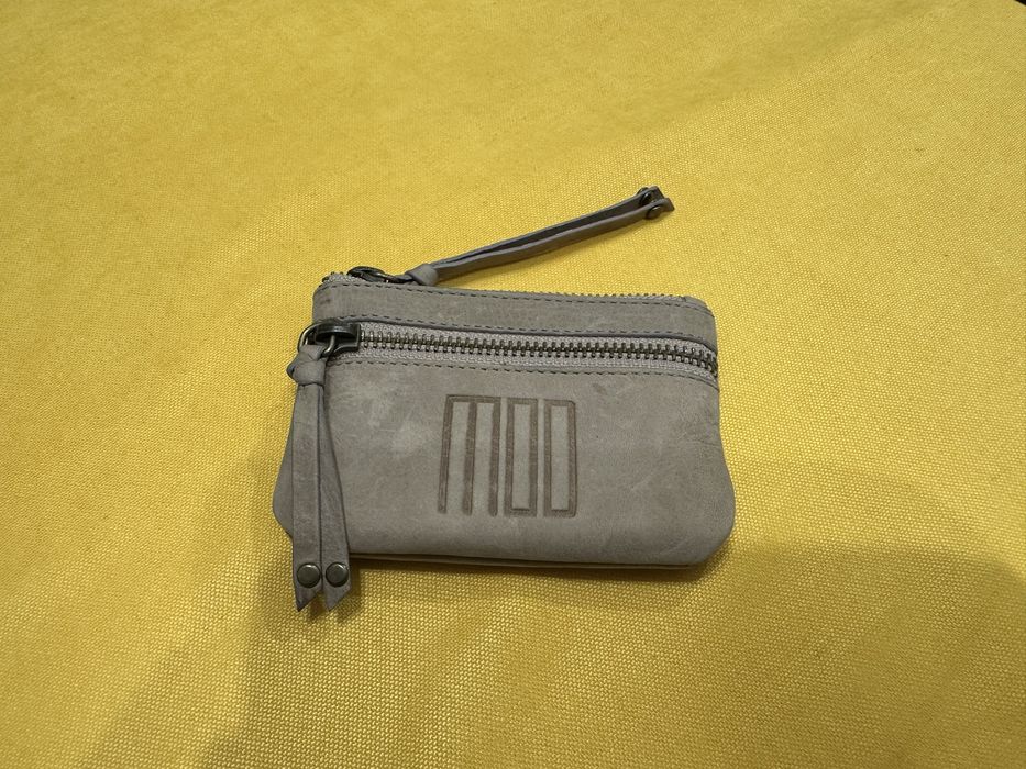 Портфейл от естествена кожа