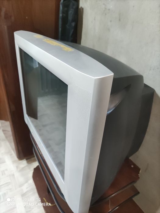 Телевизор PHILIPS