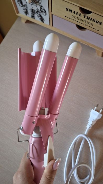 Маша за къдрене на коса