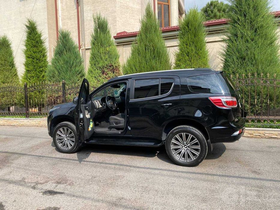 Продается Traiblazer