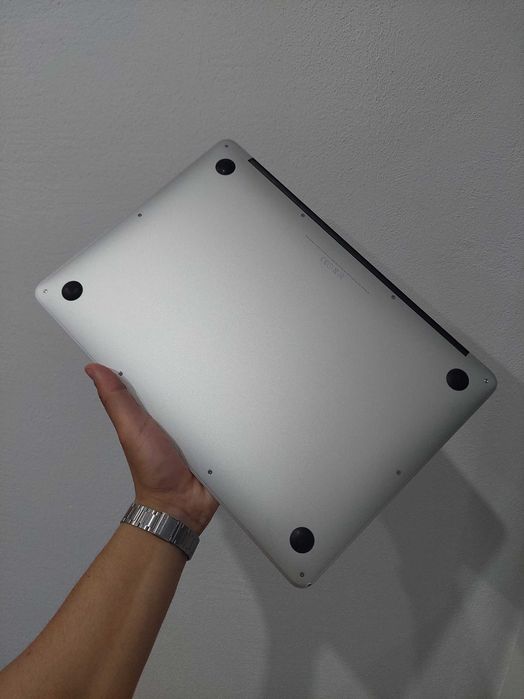 Macbook Air / Pro