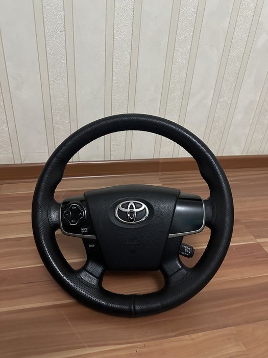 Рул на камри 50-55