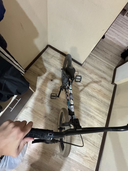 Продаю велосипед BMX Haro Boulevard.