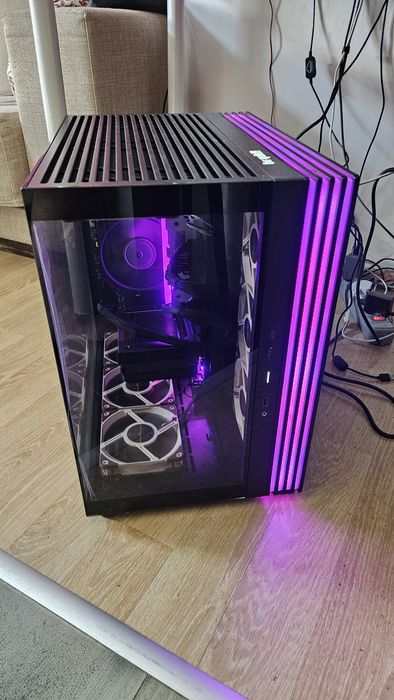 Геймърски компютър 4070ti super, i9 14900kf, 64gb, 2tb