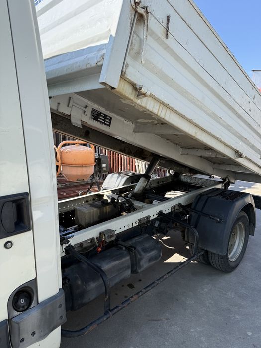 Iveco daily basculabil