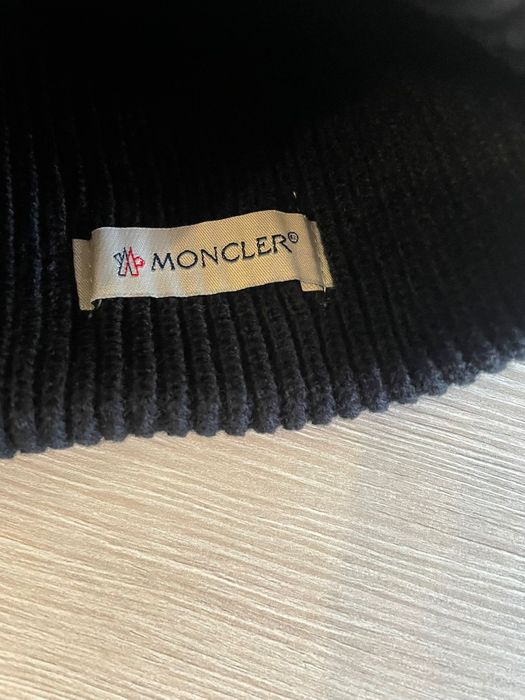 Caciula Moncler Neagra