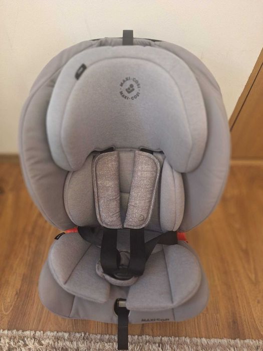 Scaun auto copii Maxi-Cosi Titan (9-36 kg), Isofix, gri, stare buna