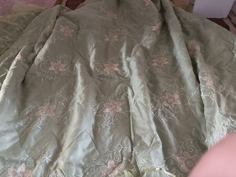 Продам покрывало