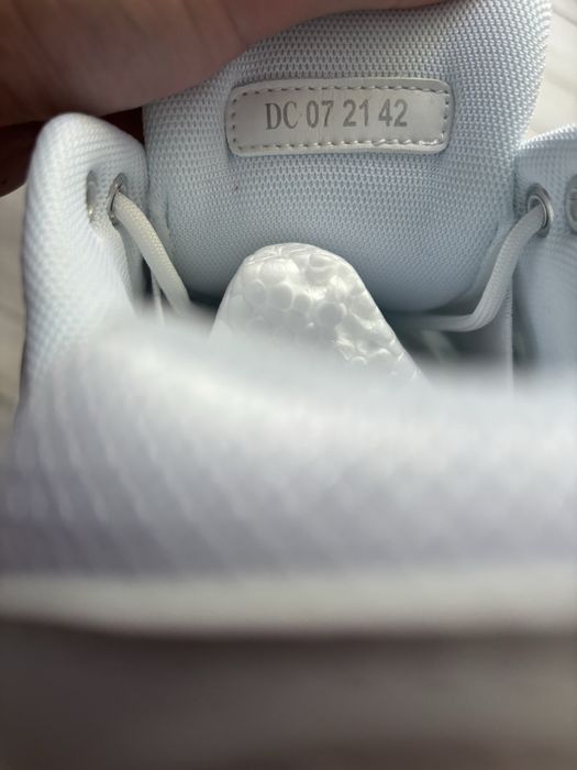 Adidași Dior B30 White/Grey – Design Premium | No
