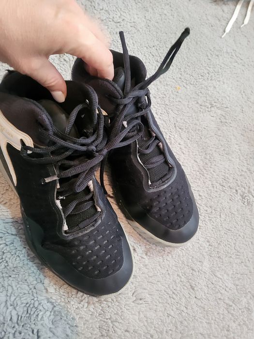 Vand adidasi  baieti