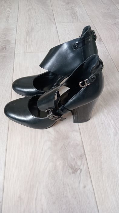 Туфли вечерний б/у