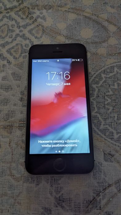 iPhone 5s в хорошем состоянии
