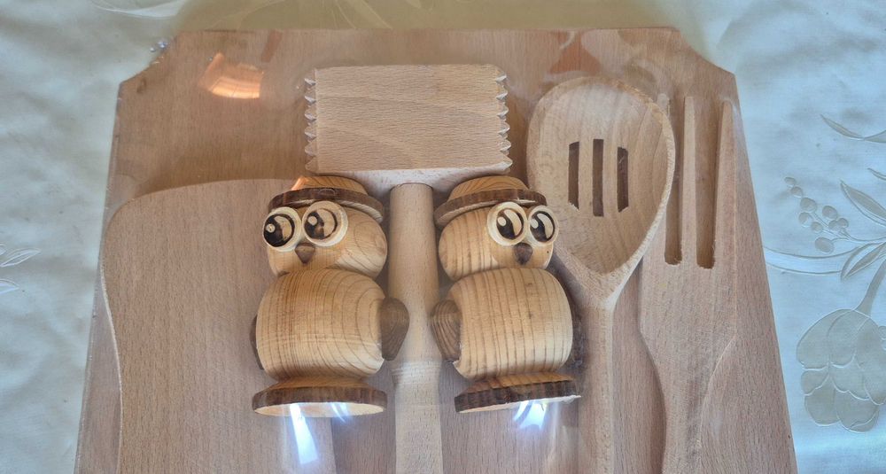 Set rustic din lemn pentru bucătărie, 7 piese, nou, ambalat