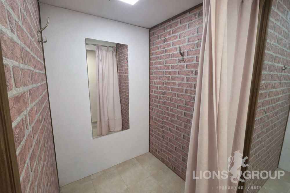 Магазин в Варна, област-к.к.Златни пясъци площ 78 цена 235000