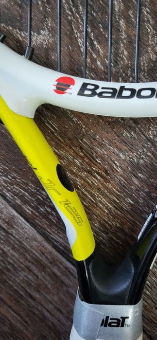 Ракетка для большого тенниса