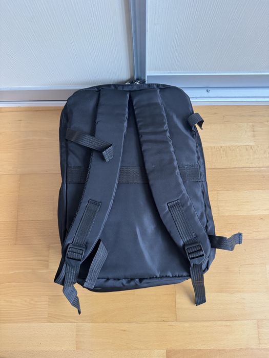 Rucsac NOU avion calatorie 40x30x20 cm wizz ryan air bagaj mana