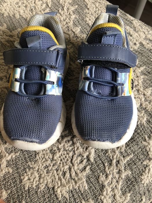 Кроссовки 27 размер