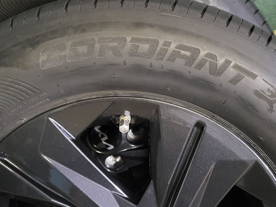 Ш и н ы  CORDIANT.