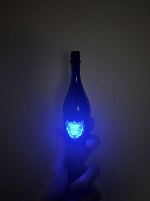 Vape 30k Humo/Azul stil champagne(sampanie) reincarcabil!