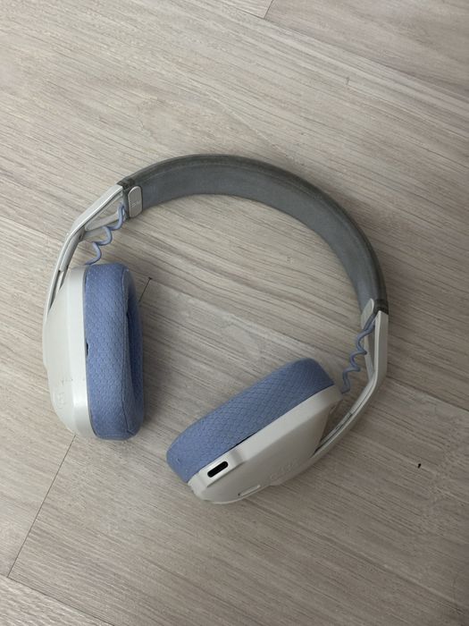 Наушники Logitech G435