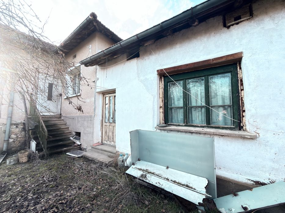 Продава се Къща в с. Владимирово, Област Монтана - 90 кв.м за 182 €/кв.м - Снимка #1