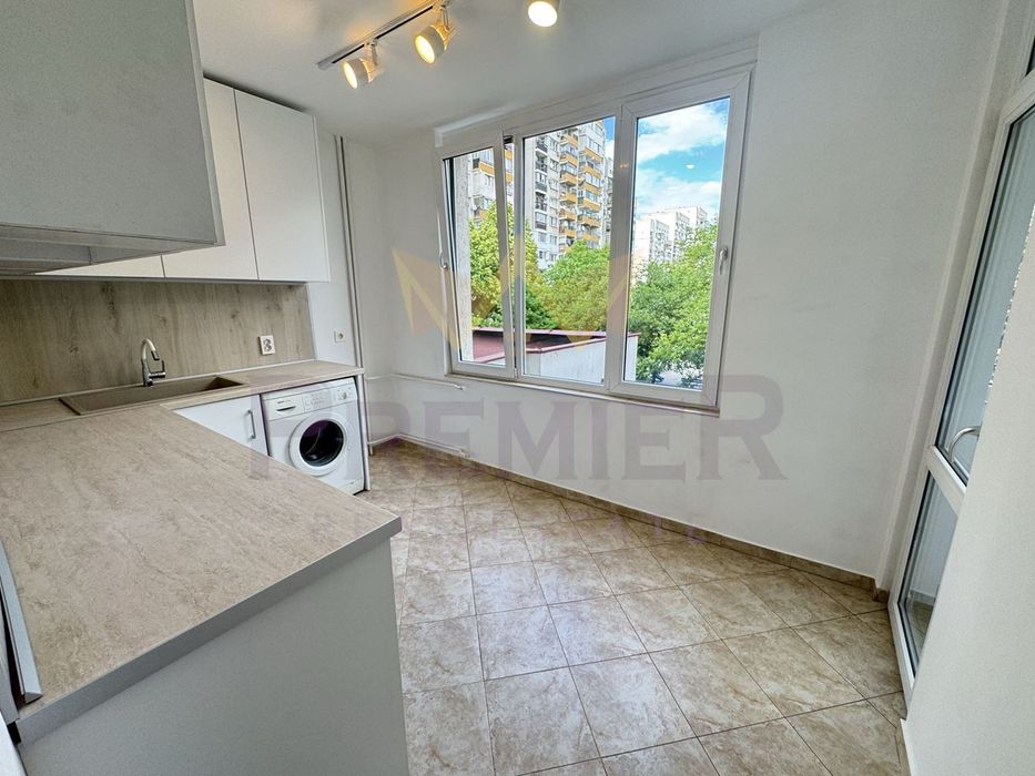 Продава се Двустаен апартамент в София, Красна поляна 3 - 71 кв.м за 1422 €/кв.м - Снимка #6