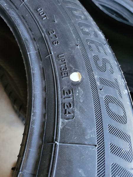 225/55/17 BRIDGESTONE 2бр