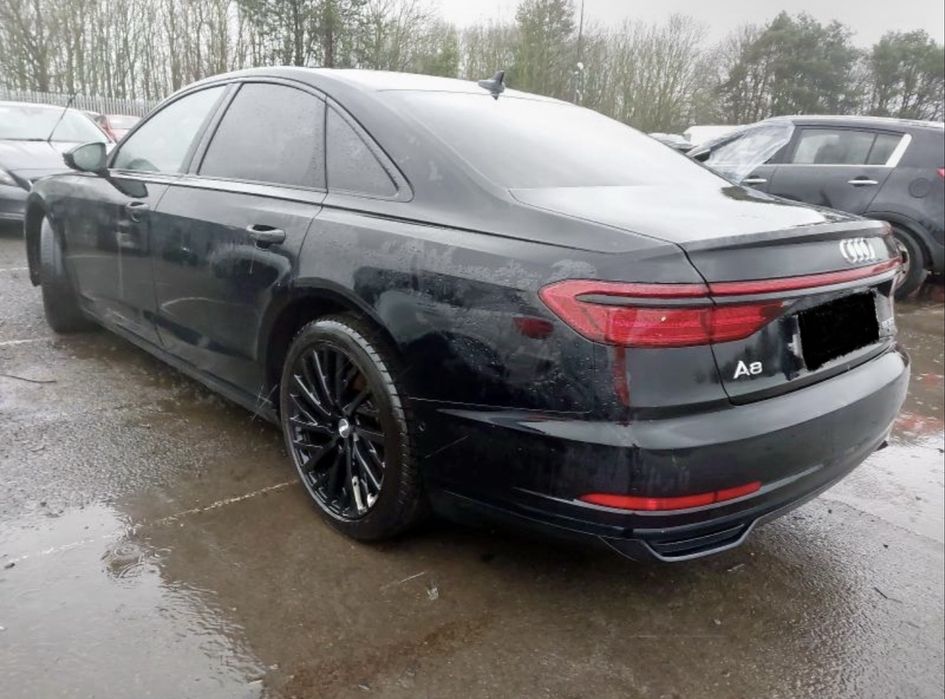 Dezmembrez Audi A8 2020