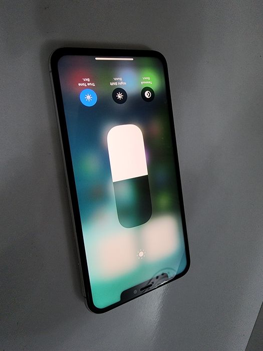 Iphone Xs Max White 64GB Tinuu Holati