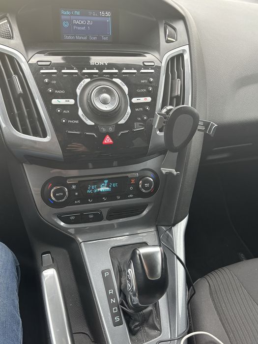 Ford focus mk3 1.6 benzina  automata