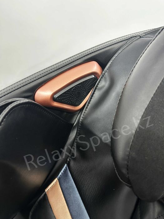 Массажное кресло lenovo