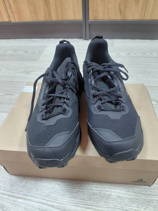 Кроссовки Адидас оригинал