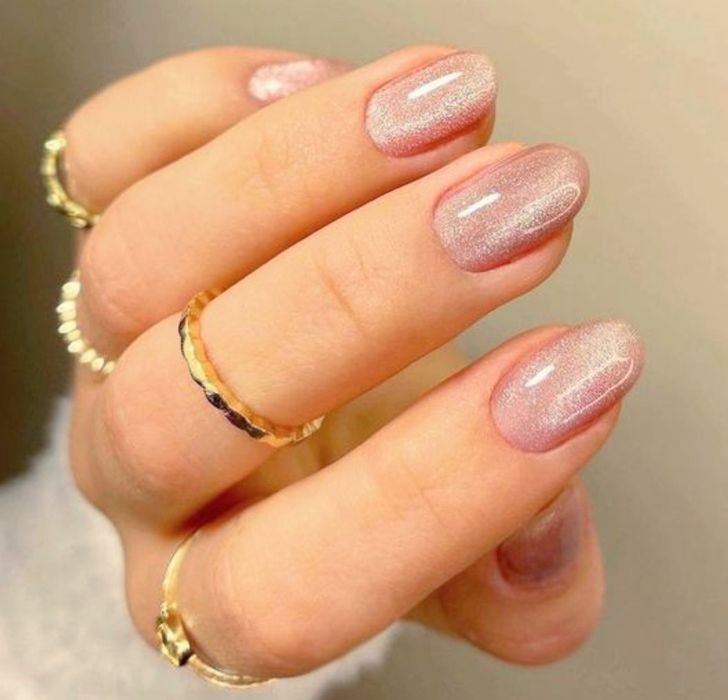 Маникюр+гель 2000тг.