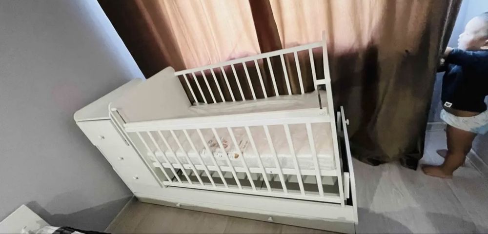 Продается детская кроватка в хорошем состоянии