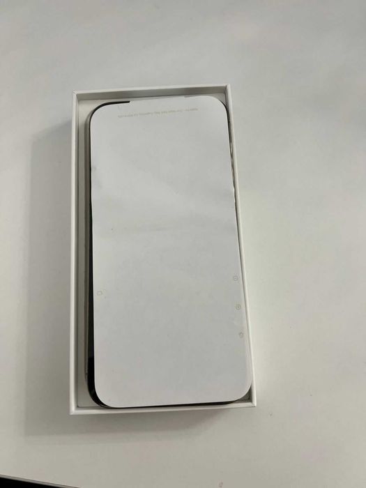 Продам Iphone 14 Pro Max 256 ГБ золотистый