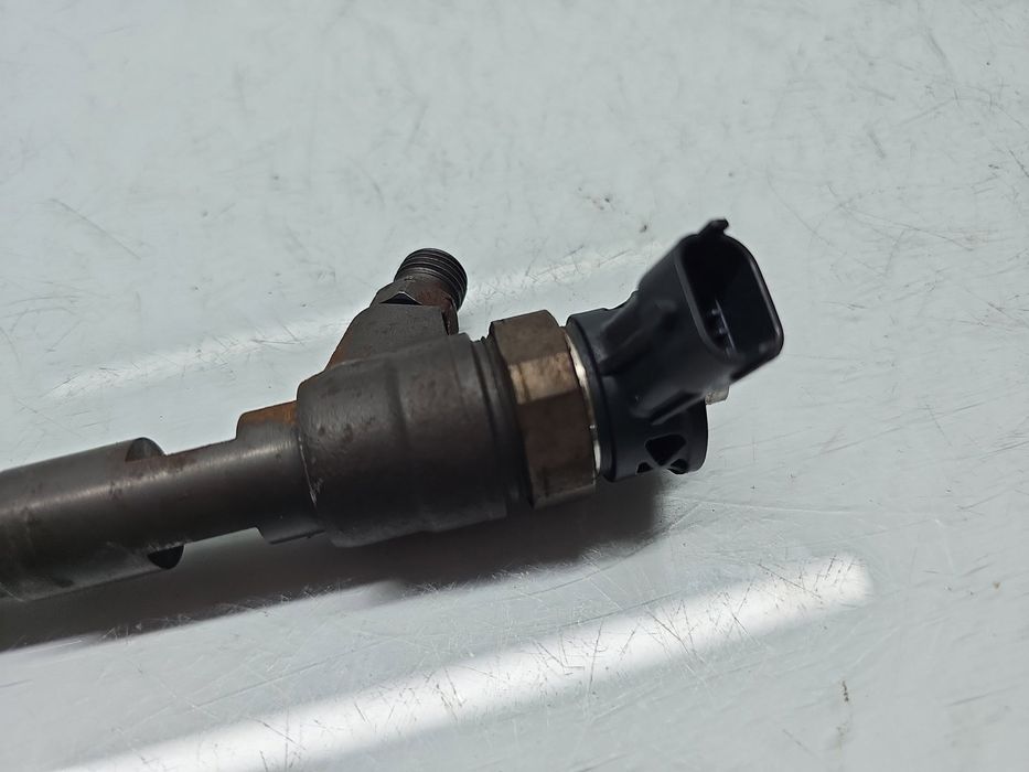 Injector Dacia Logan 2 [Fabr 2012-2020] H8201108033 1.5 CDI 607951 66K