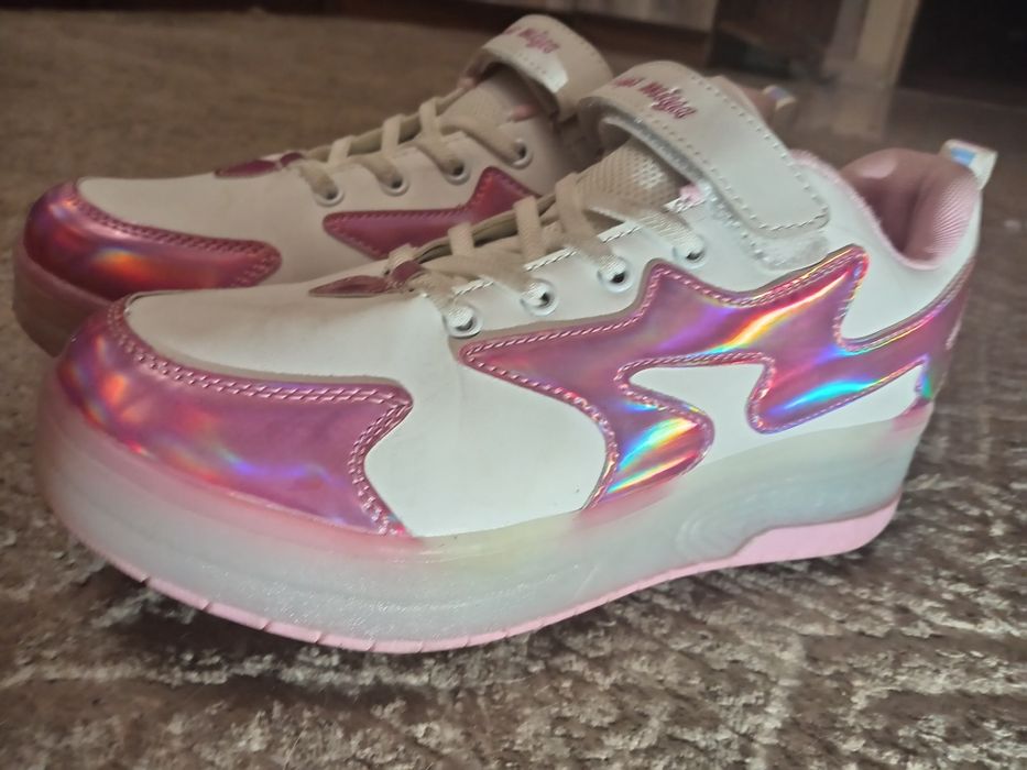 кроссовки ролики