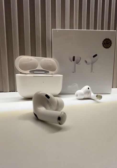 AirPods Full версия , в подарок кожанный чехол