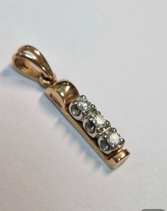 Medalion din aur 585 cu diamante