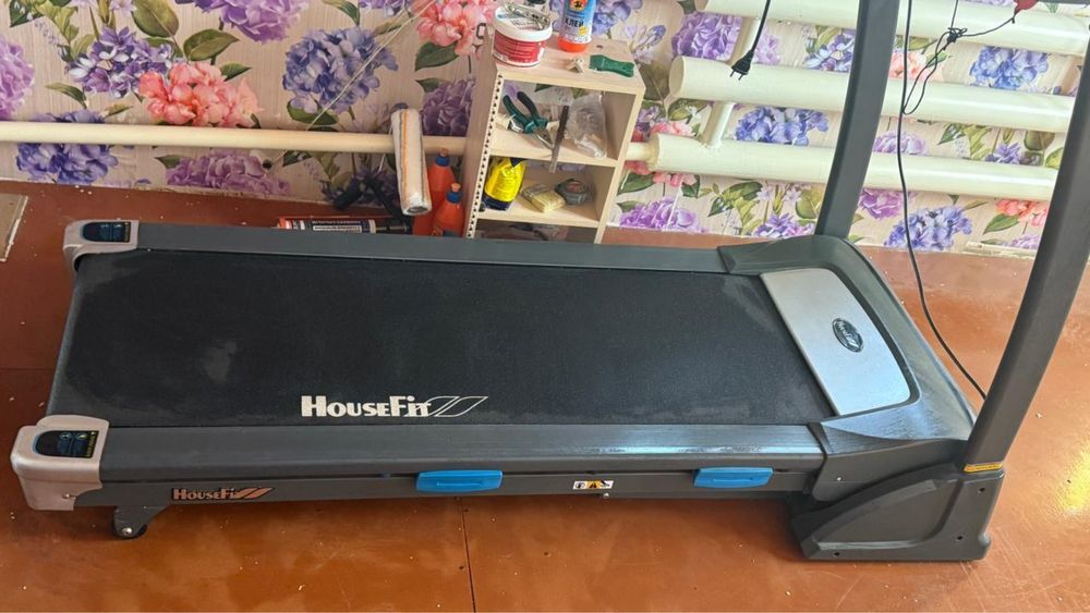 Продам беговую дорожку