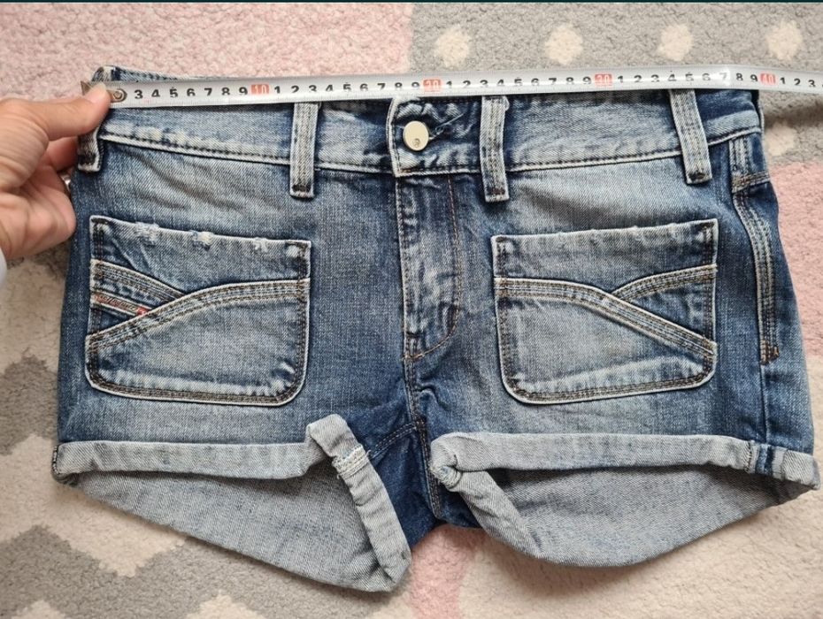 Blugi scurti Diesel nr.27, S
