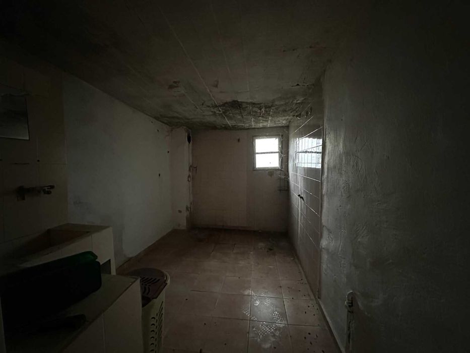 Продава се Къща в с. Ресен, Област Велико Търново - 110 кв.м за 371 €/кв.м - Снимка #12