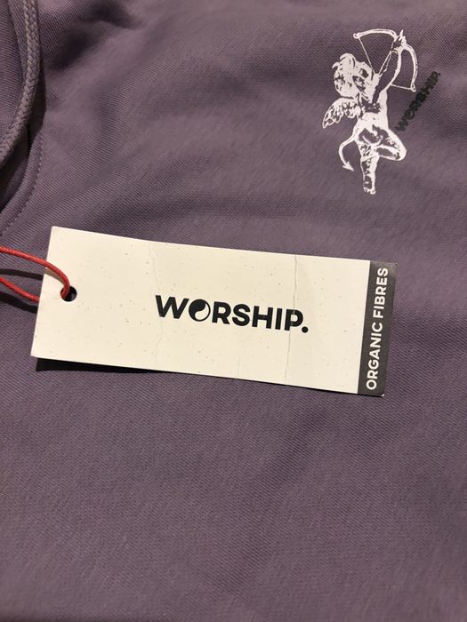 Worship hoodie (суичър)