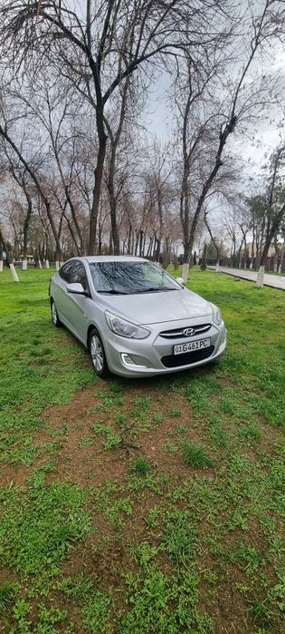 Hyundai Accent 2015 года