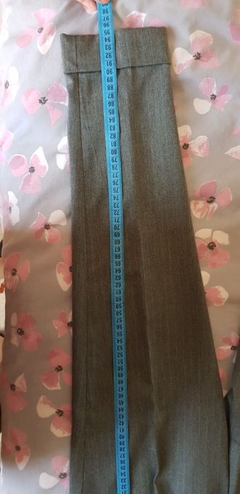 Pantaloni Zara mărime Xs (merg și S)