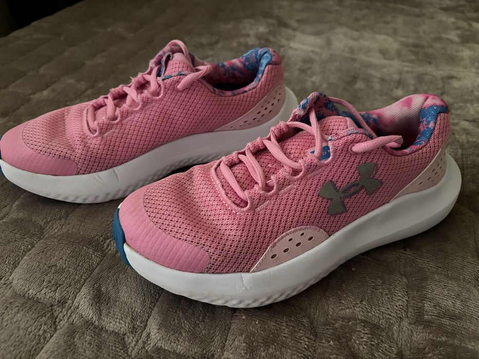 Under armour, н. 36,5