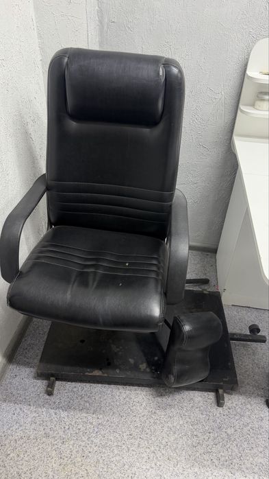 Продам педикюрное кресло